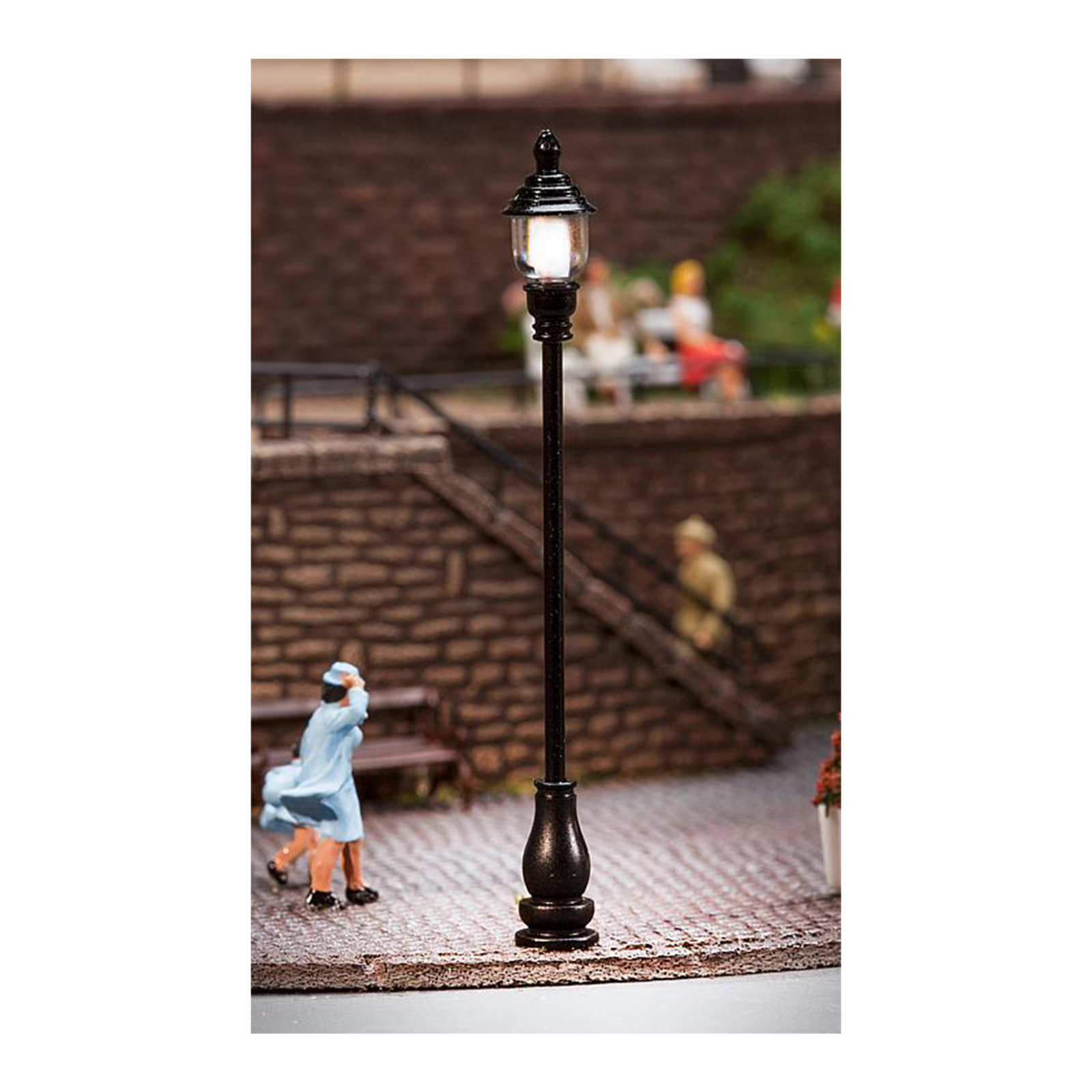 Park store lamp post